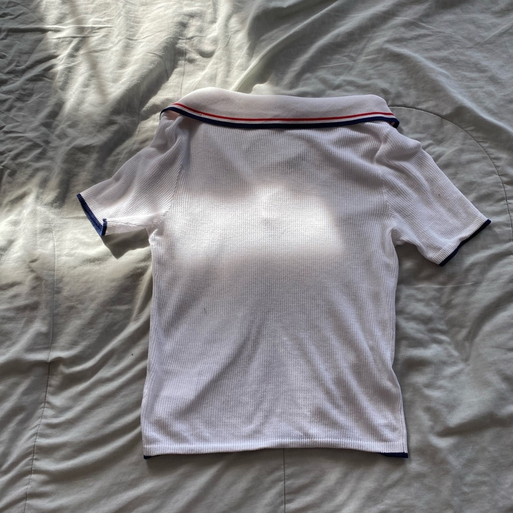 Red White and Blue Collared Crop Top - Picture 3 of 4